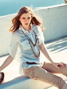 在线视频混血长腿,长腿美女的时尚演绎